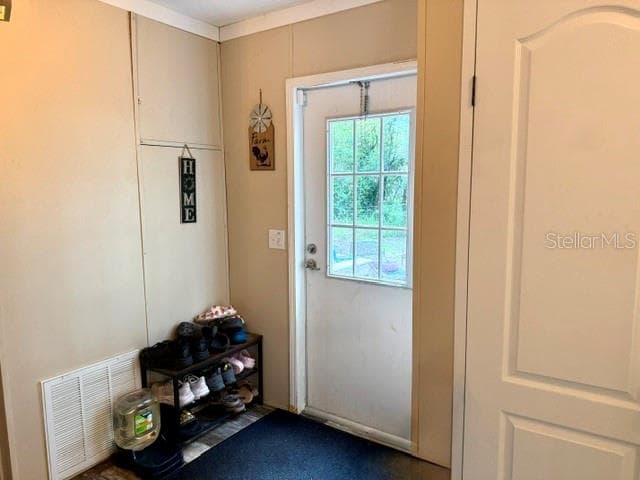 9825 LEGUNA STREET — photo 25 of 40