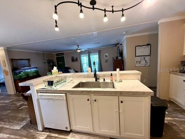 9825 LEGUNA STREET — photo 20 of 40