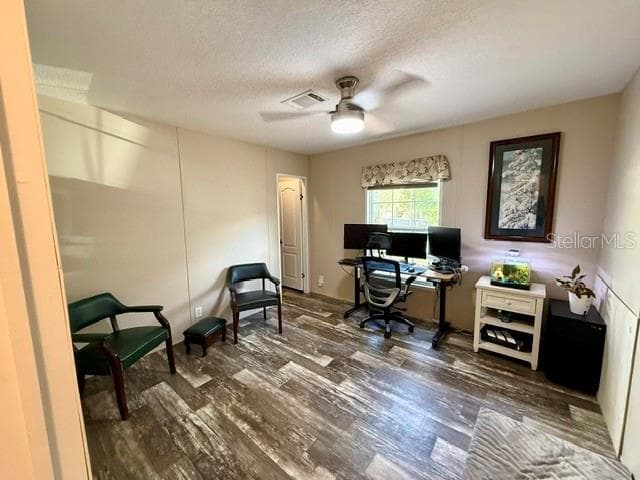 9825 LEGUNA STREET — photo 29 of 40