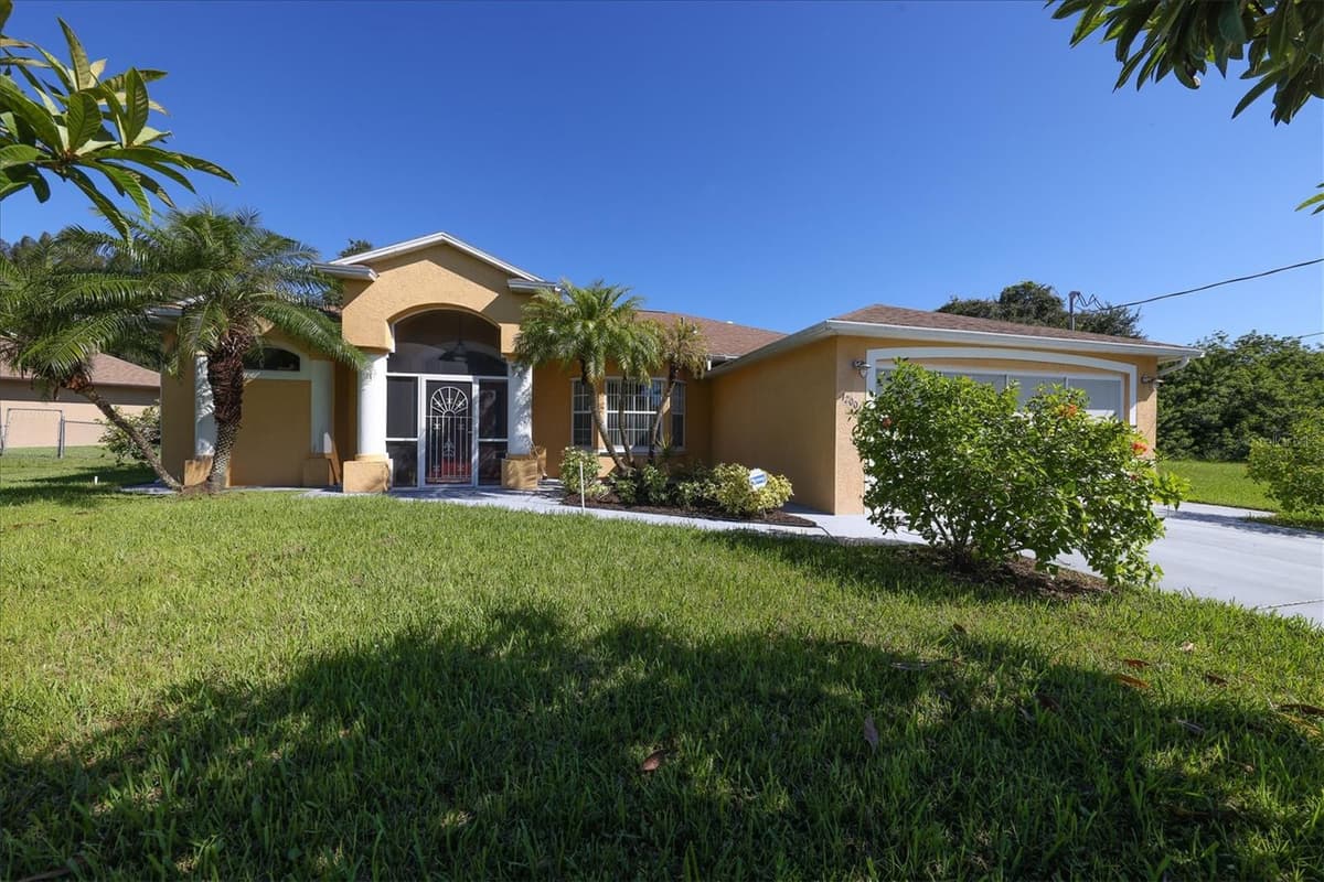12004 SARTO LANE — photo 11 of 49