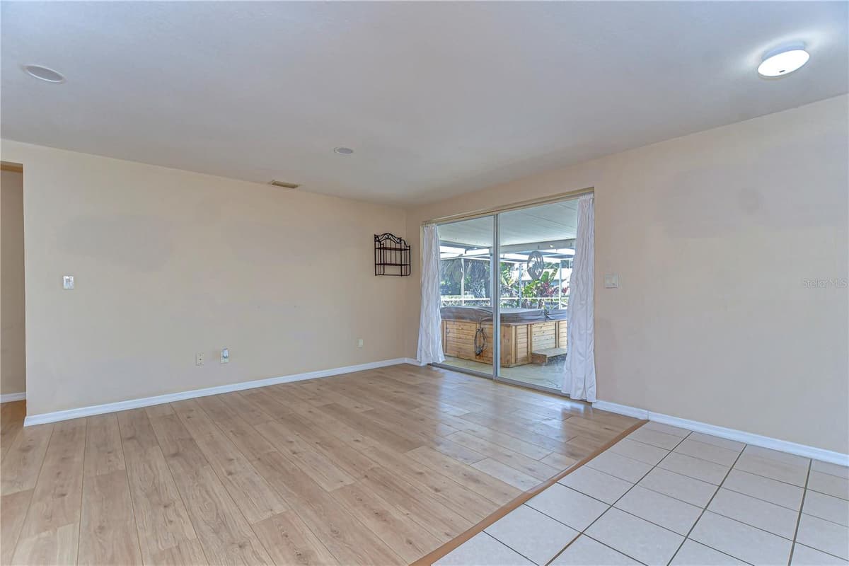 9826 ISLAND HARBOR DRIVE — photo 26 of 73