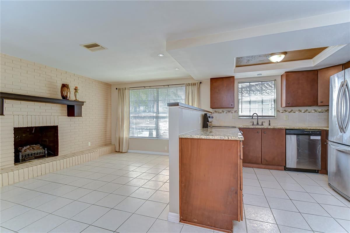 9826 ISLAND HARBOR DRIVE — photo 29 of 73