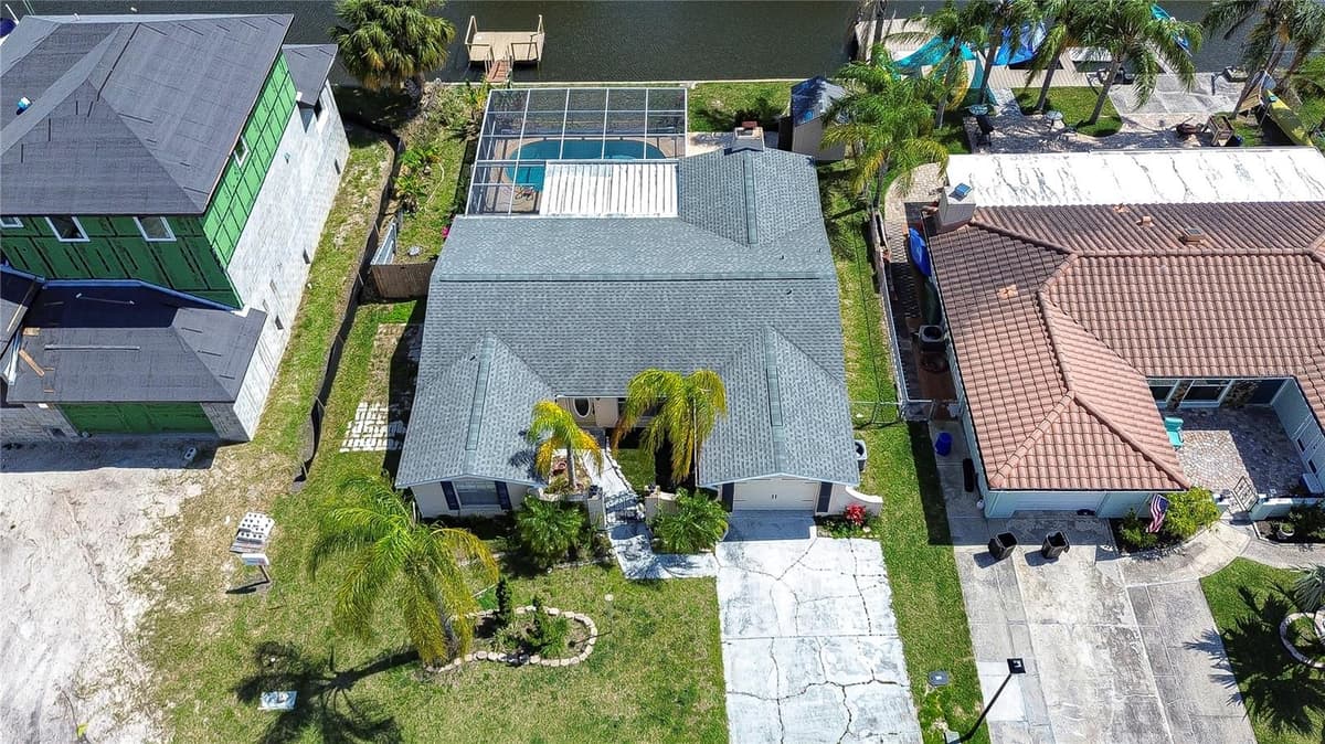 9826 ISLAND HARBOR DRIVE — photo 2 of 73