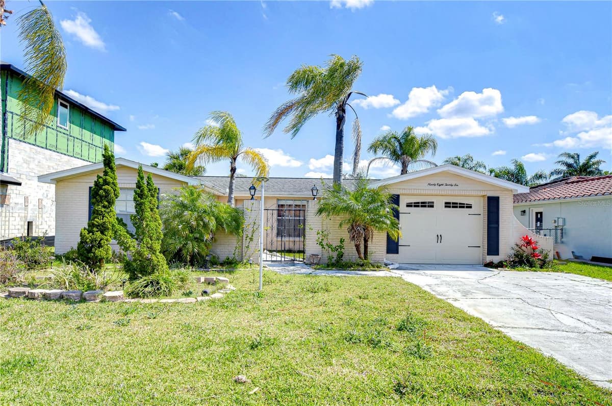 9826 ISLAND HARBOR DRIVE — photo 14 of 73