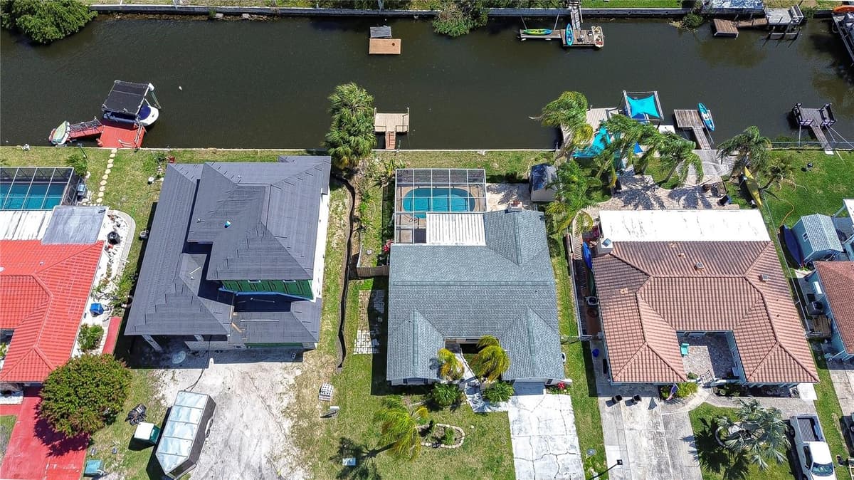 9826 ISLAND HARBOR DRIVE — photo 3 of 73