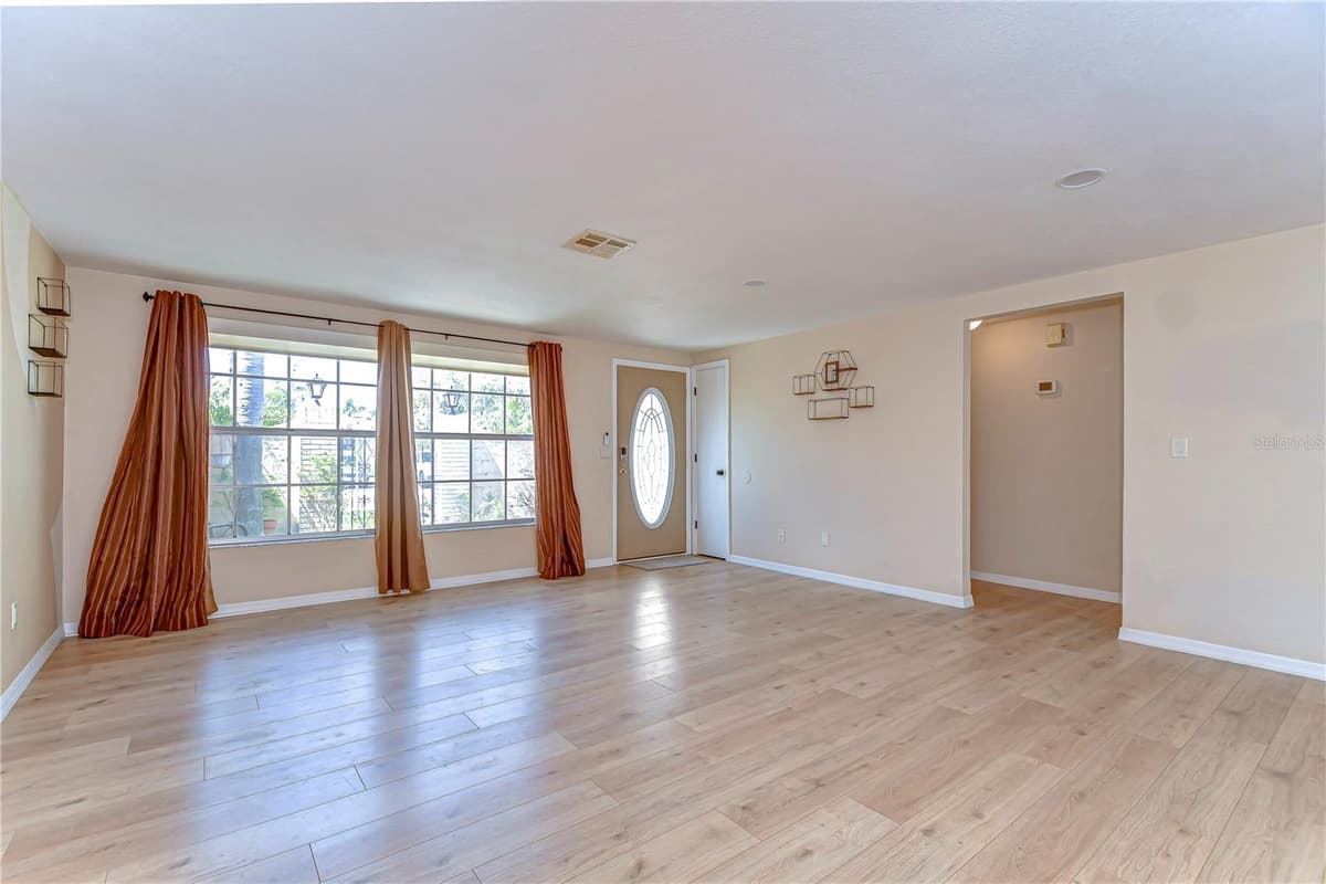 9826 ISLAND HARBOR DRIVE — photo 21 of 73