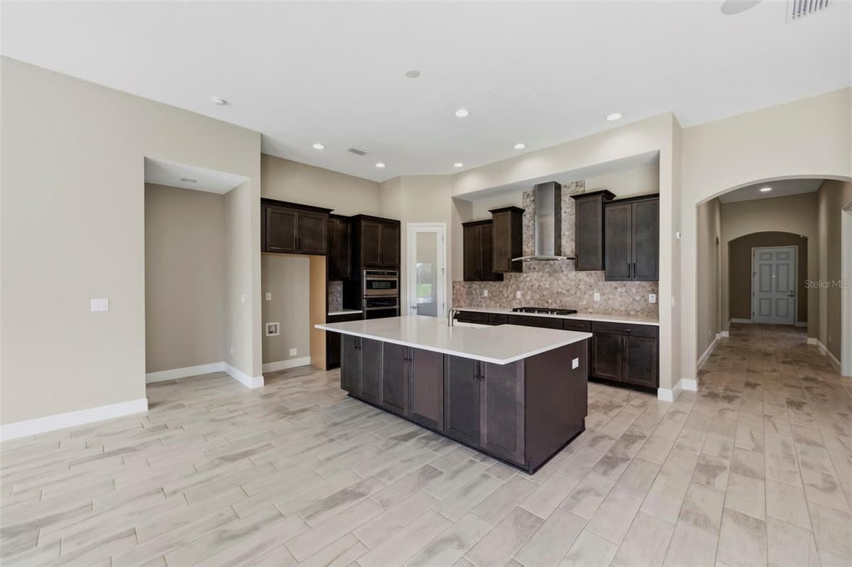 14519 WOODLAND SPUR DRIVE — photo 27 of 54