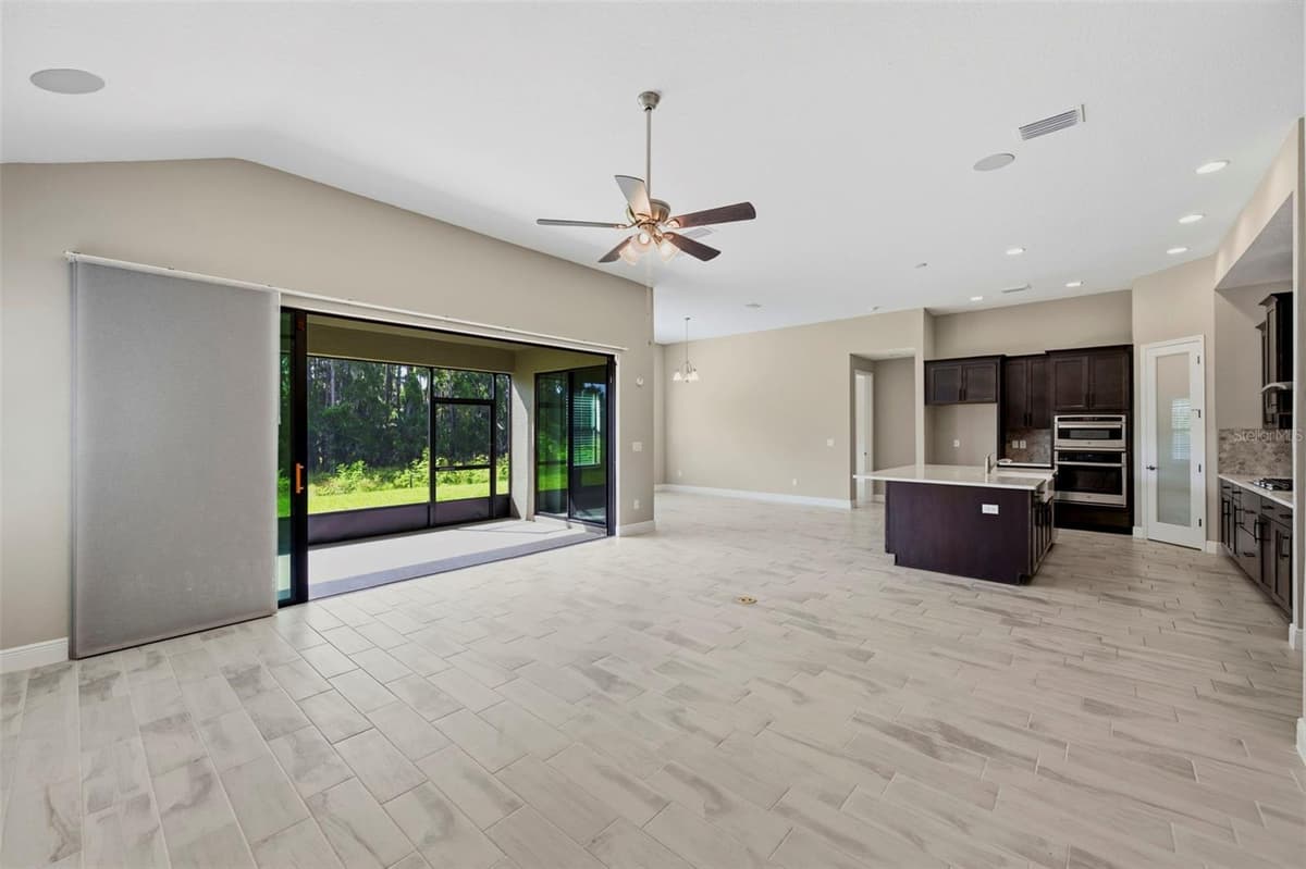 14519 WOODLAND SPUR DRIVE — photo 24 of 54