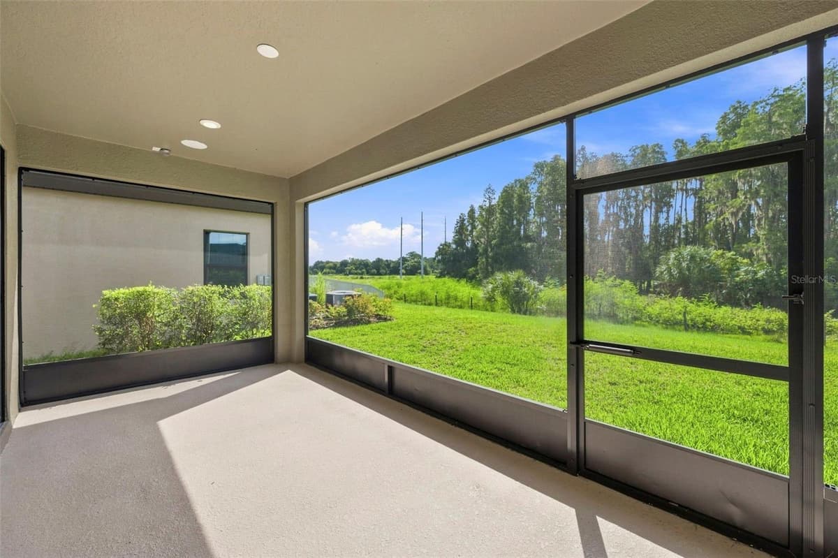 14519 WOODLAND SPUR DRIVE — photo 42 of 54