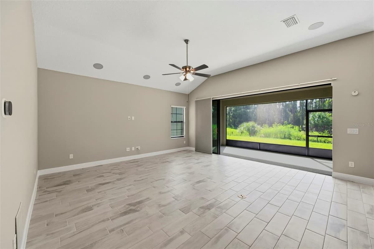14519 WOODLAND SPUR DRIVE — photo 5 of 54