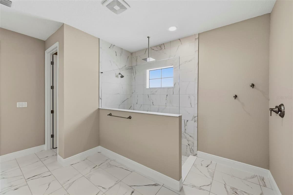 14519 WOODLAND SPUR DRIVE — photo 35 of 54