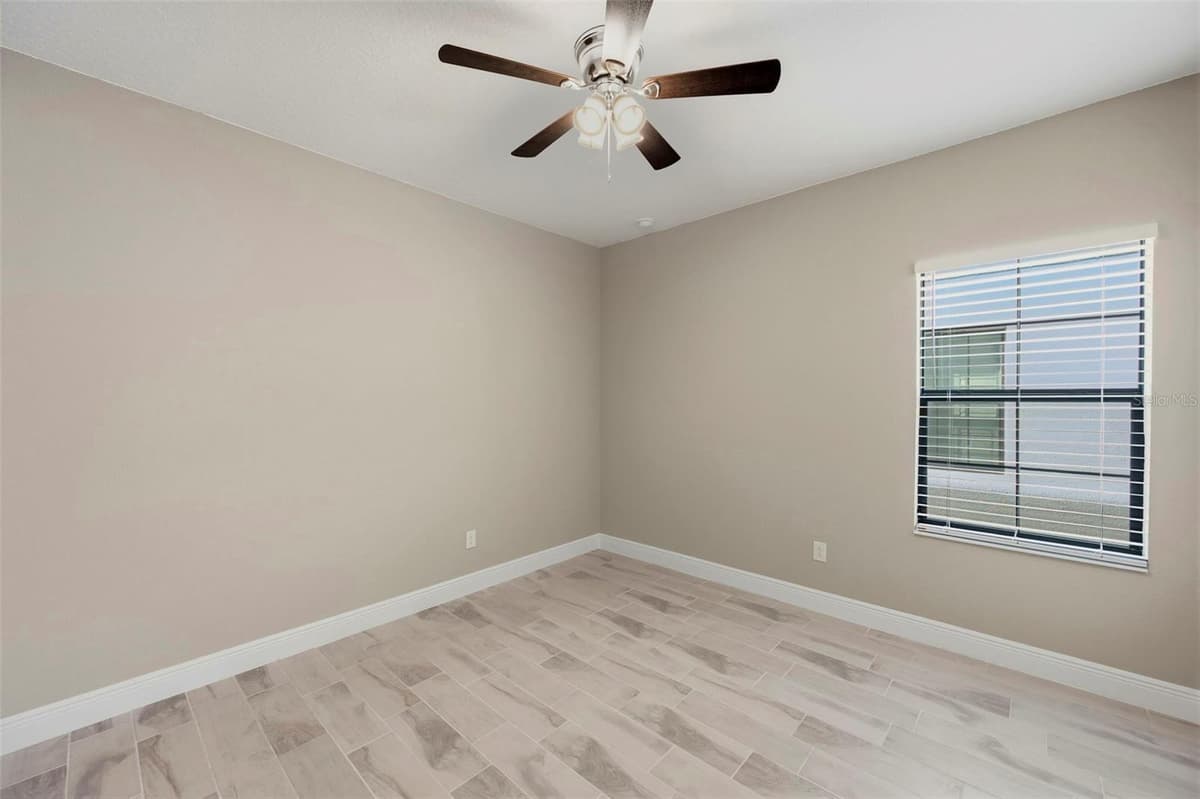 14519 WOODLAND SPUR DRIVE — photo 20 of 54