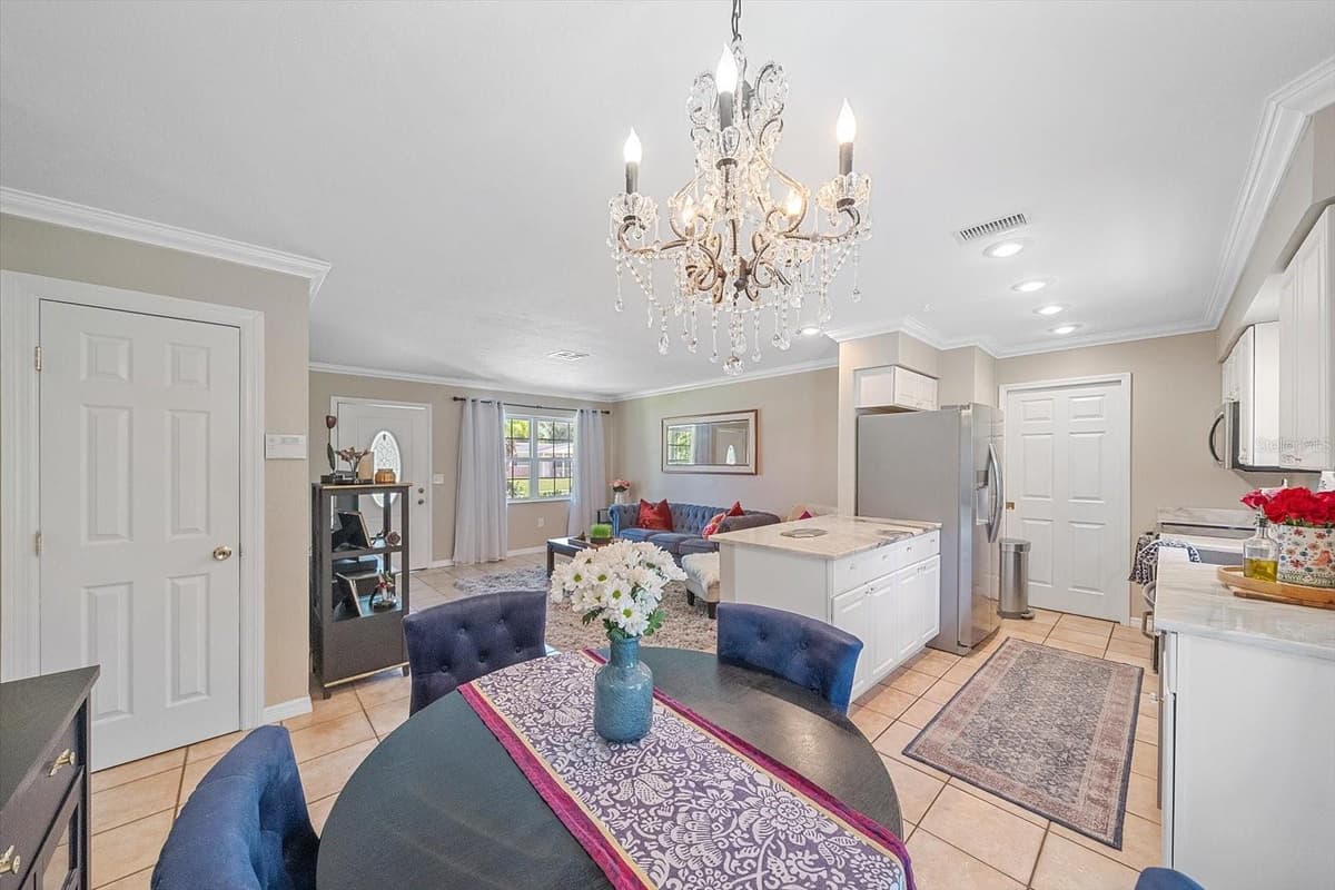 3338 BAILEY STREET — photo 8 of 24