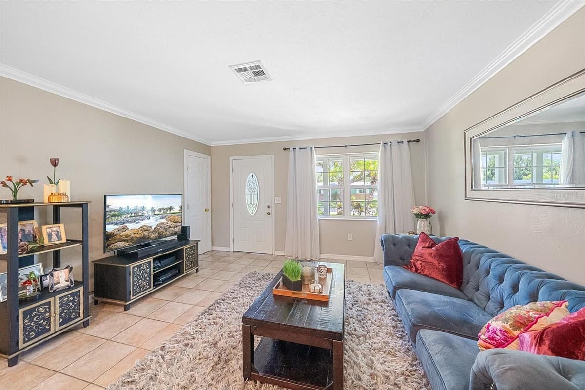 3338 BAILEY STREET — photo 9 of 24