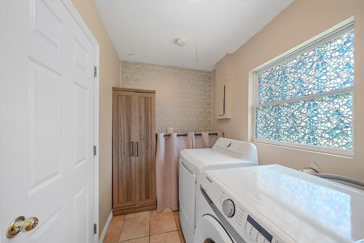 3338 BAILEY STREET — photo 17 of 24