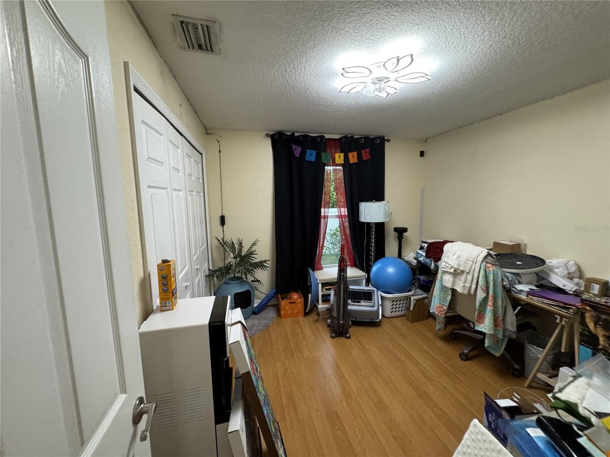 2104 BRADFORD STREET — photo 19 of 25