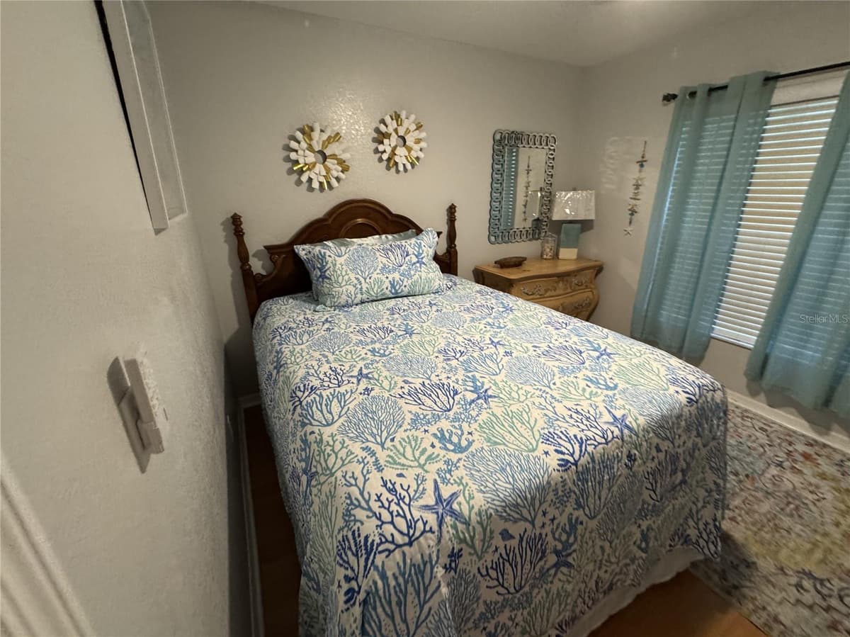2104 BRADFORD STREET — photo 24 of 25