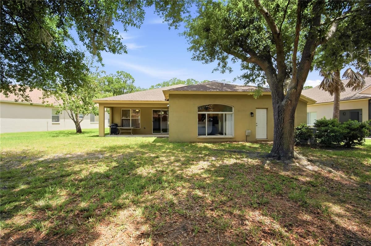 5912 BRAMBLE BUSH COURT — photo 47 of 60