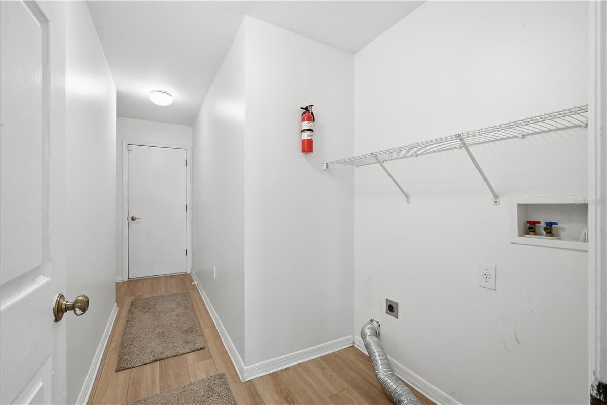 5912 BRAMBLE BUSH COURT — photo 42 of 60