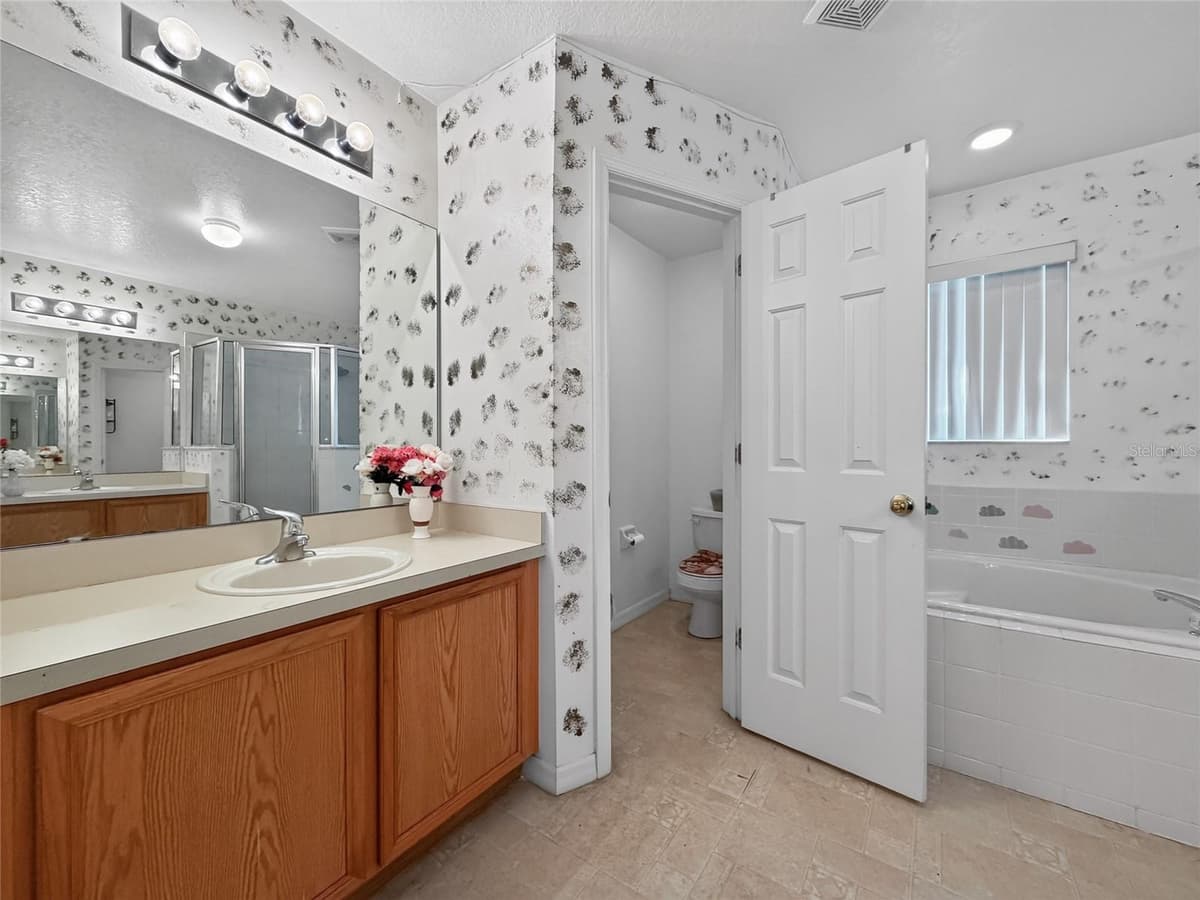 443 MARLBERRY LEAF AVENUE — photo 32 of 51