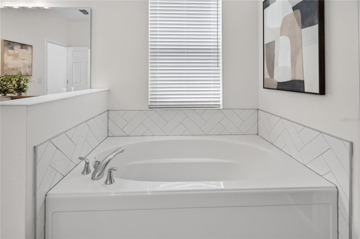 4937 GOLDEN ZENITH WAY — photo 31 of 65