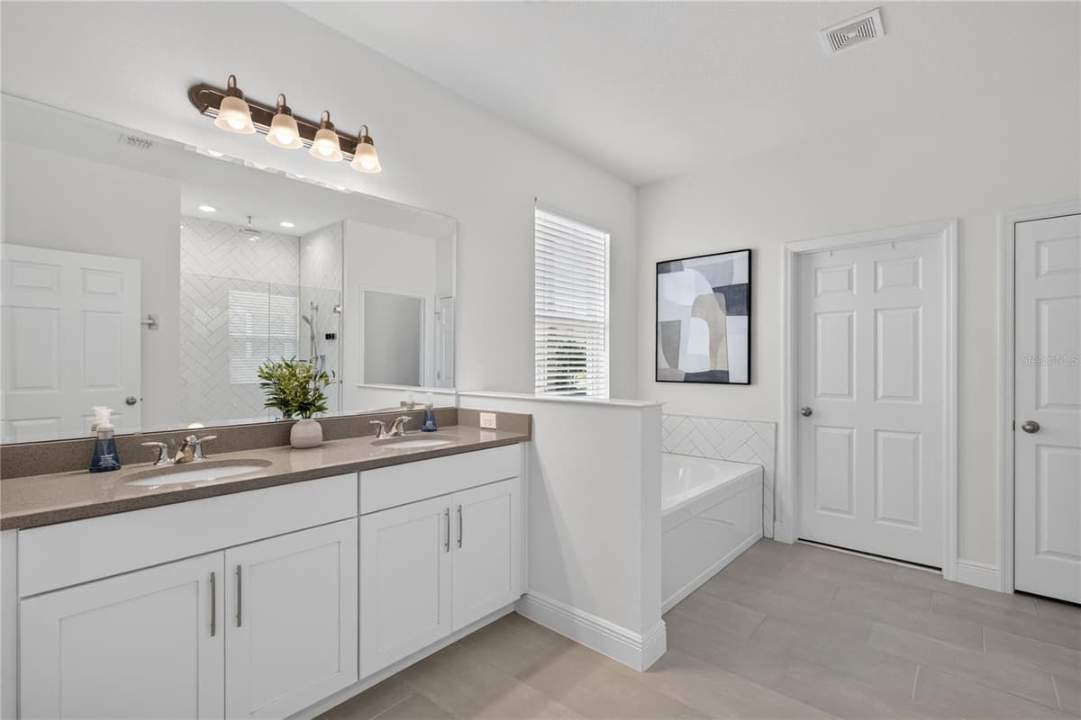 4937 GOLDEN ZENITH WAY — photo 27 of 65