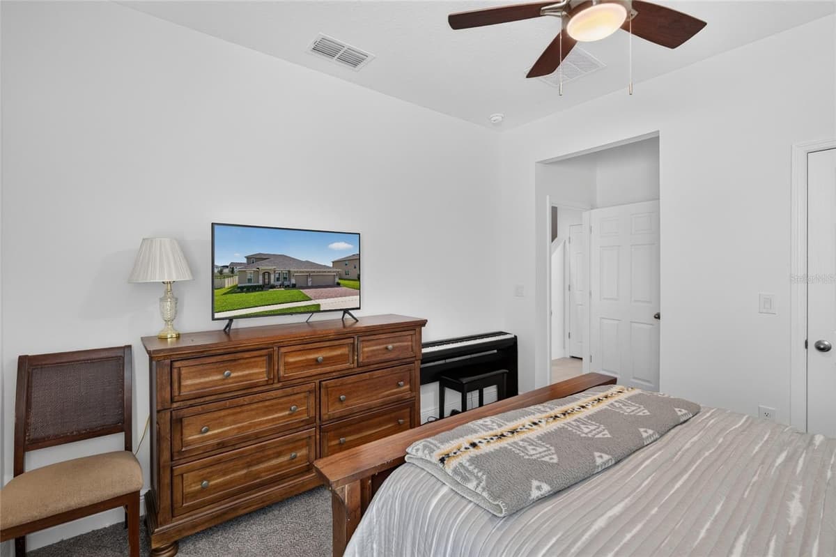 4937 GOLDEN ZENITH WAY — photo 39 of 65