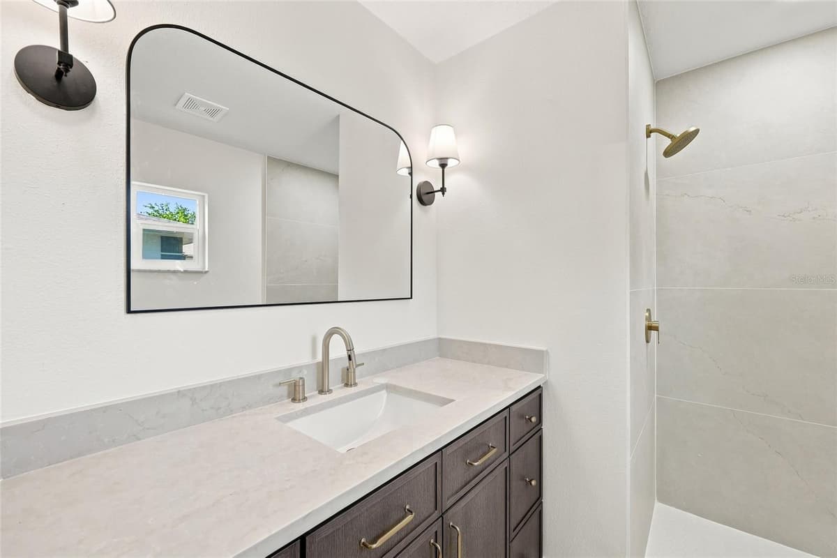 1011 MANCHESTER CIRCLE — photo 20 of 28