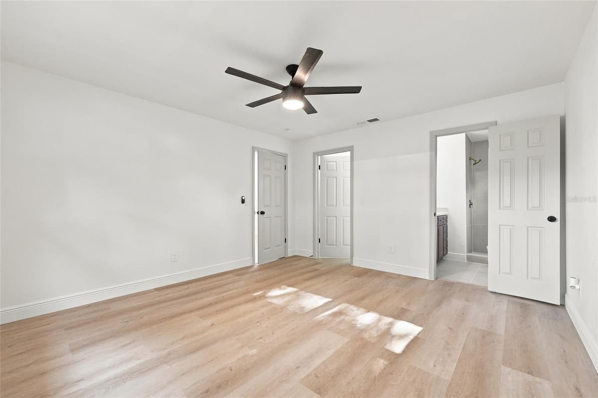 1011 MANCHESTER CIRCLE — photo 19 of 28