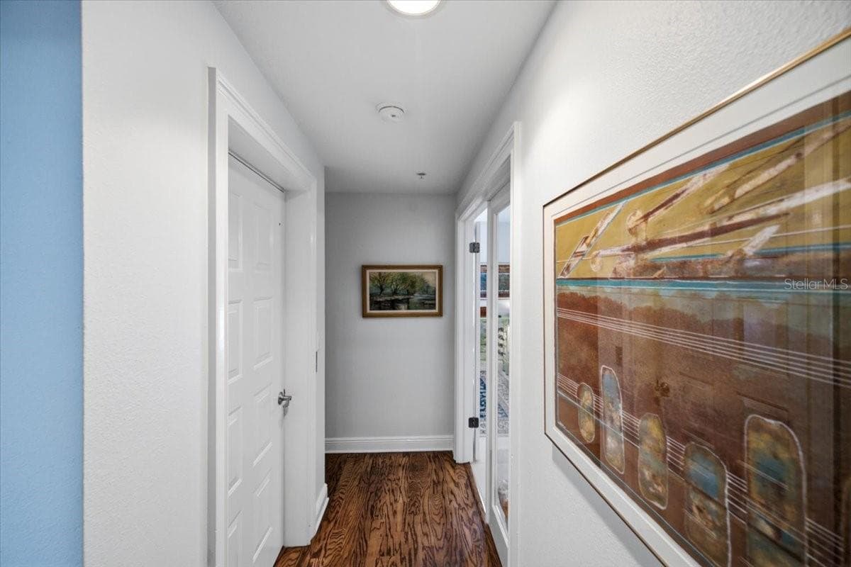 114 DAVIS BOULEVARD — photo 32 of 52