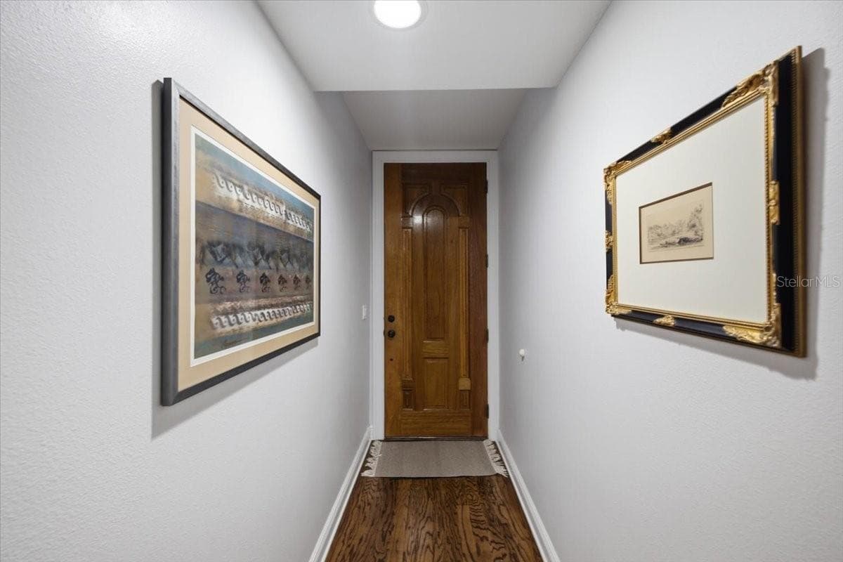 114 DAVIS BOULEVARD — photo 31 of 52