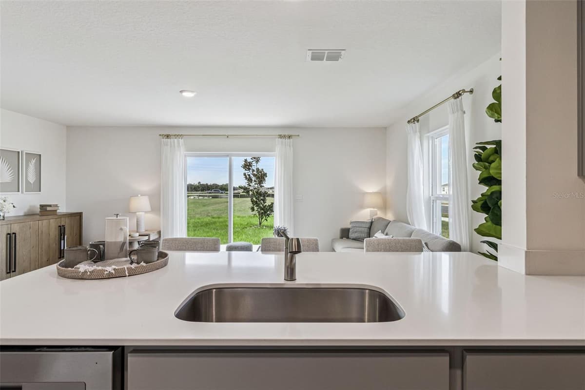 4270 BUTTERSCOTCH CIRCLE — photo 13 of 29