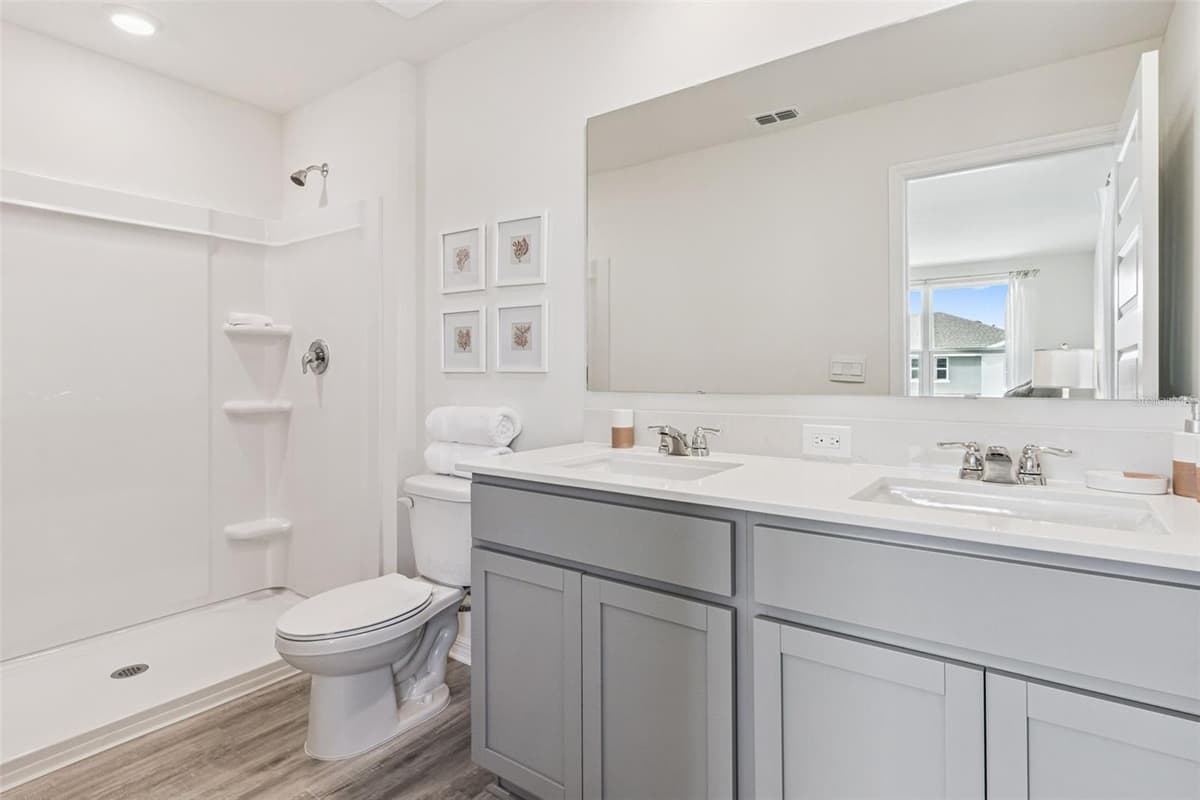 4270 BUTTERSCOTCH CIRCLE — photo 25 of 29
