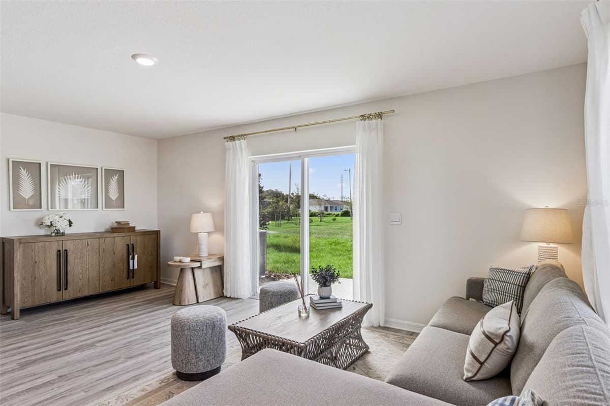 4270 BUTTERSCOTCH CIRCLE — photo 5 of 29