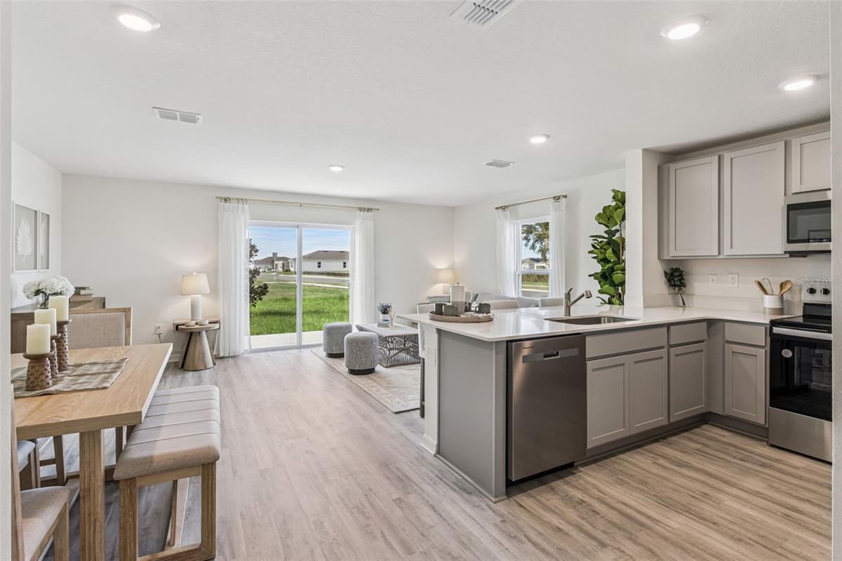 4270 BUTTERSCOTCH CIRCLE — photo 8 of 29