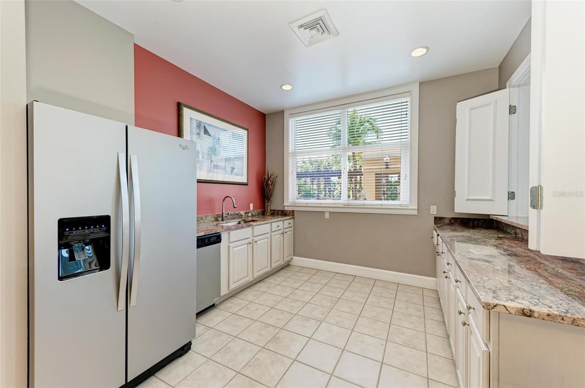 750 TAMIAMI TRAIL — photo 34 of 47