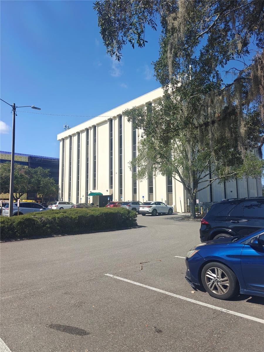 13801 BRUCE B DOWNS BOULEVARD — photo 14 of 16