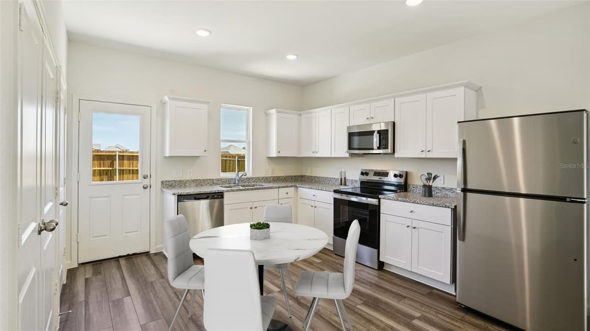 5859 KALAMATA DRIVE — photo 11 of 20