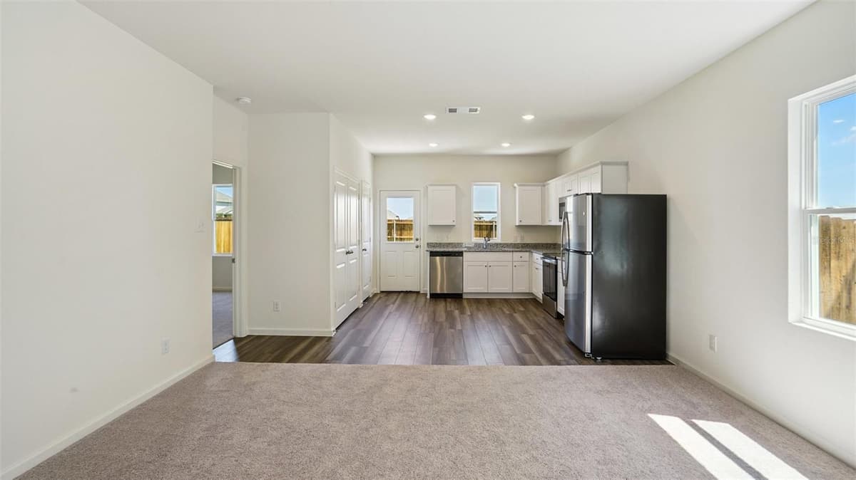5859 KALAMATA DRIVE — photo 5 of 20