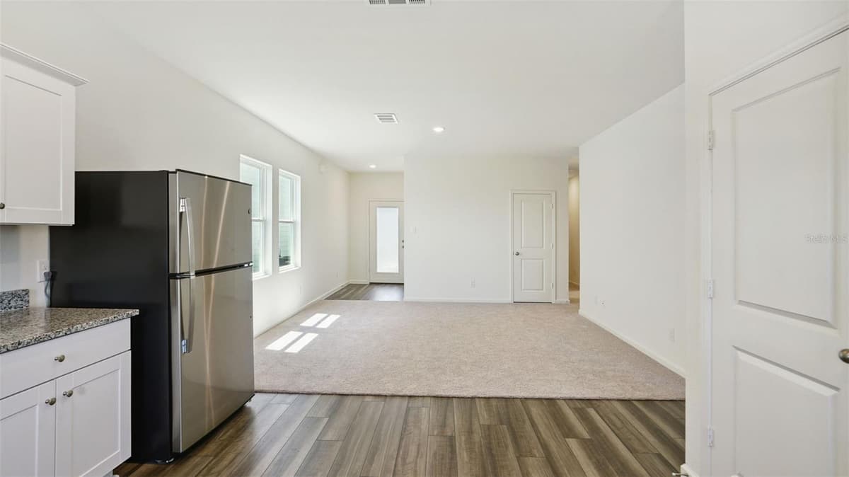 5859 KALAMATA DRIVE — photo 3 of 20