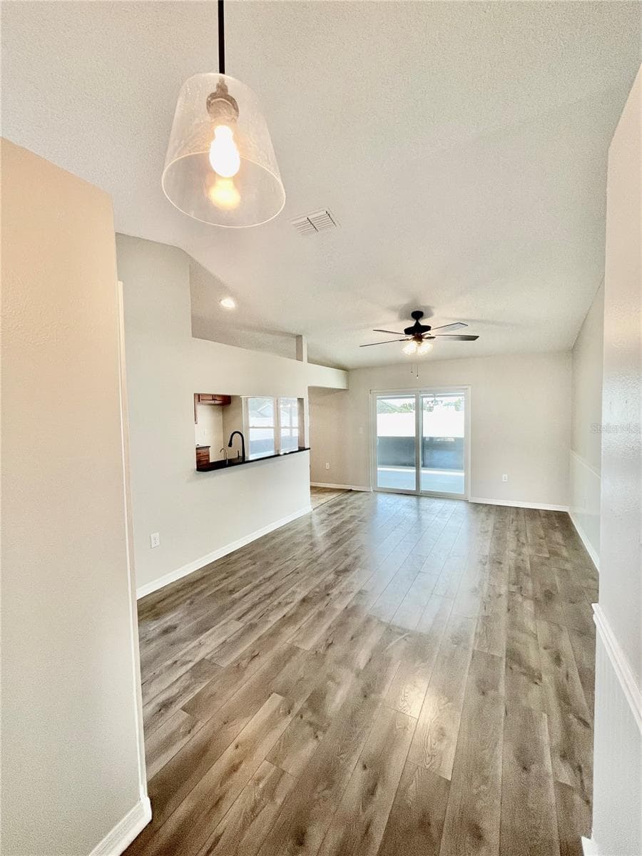 2205 PINK GRAPEFRUIT TRAIL — photo 4 of 25
