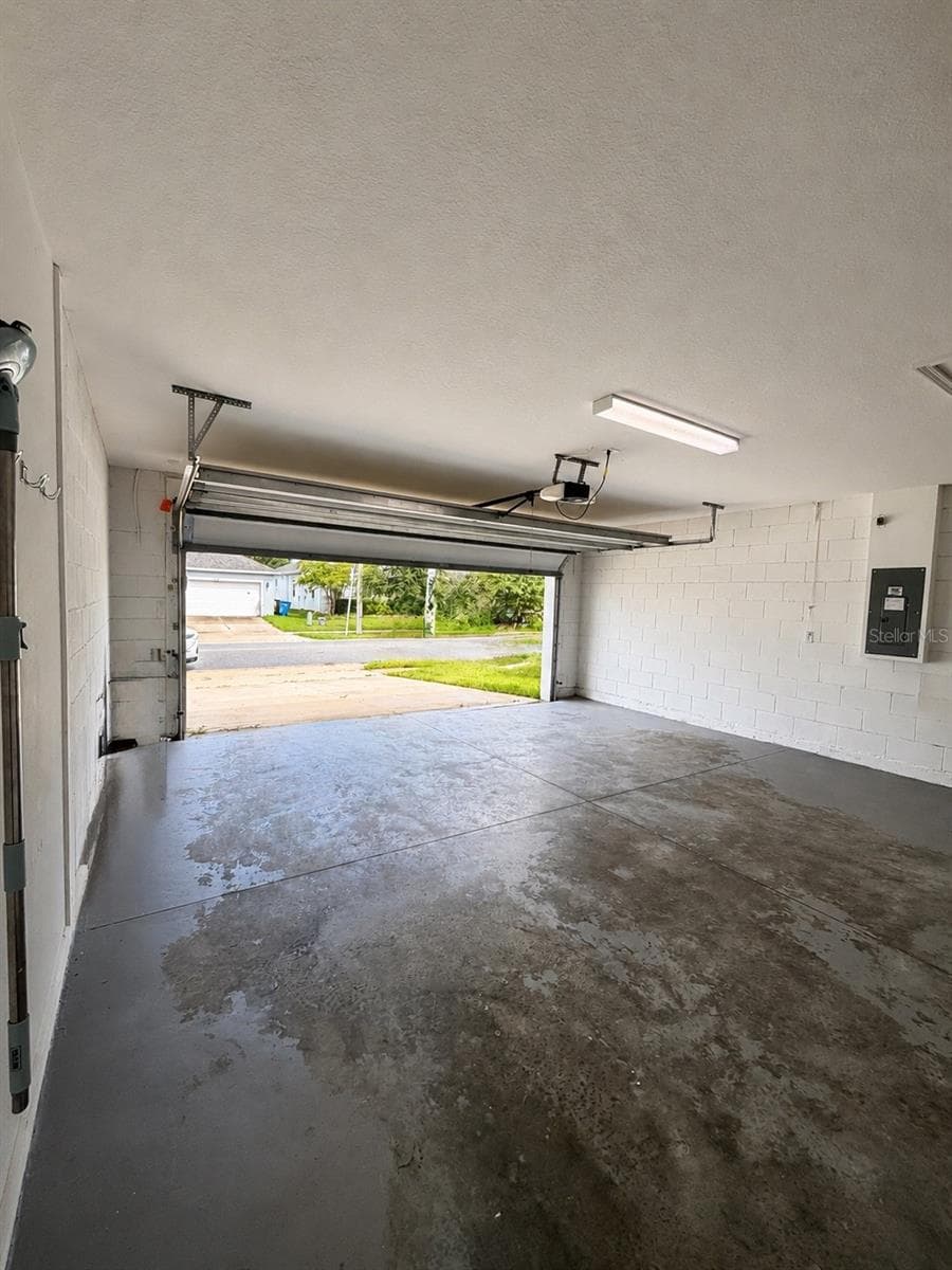 495 TAFT DRIVE — photo 21 of 22