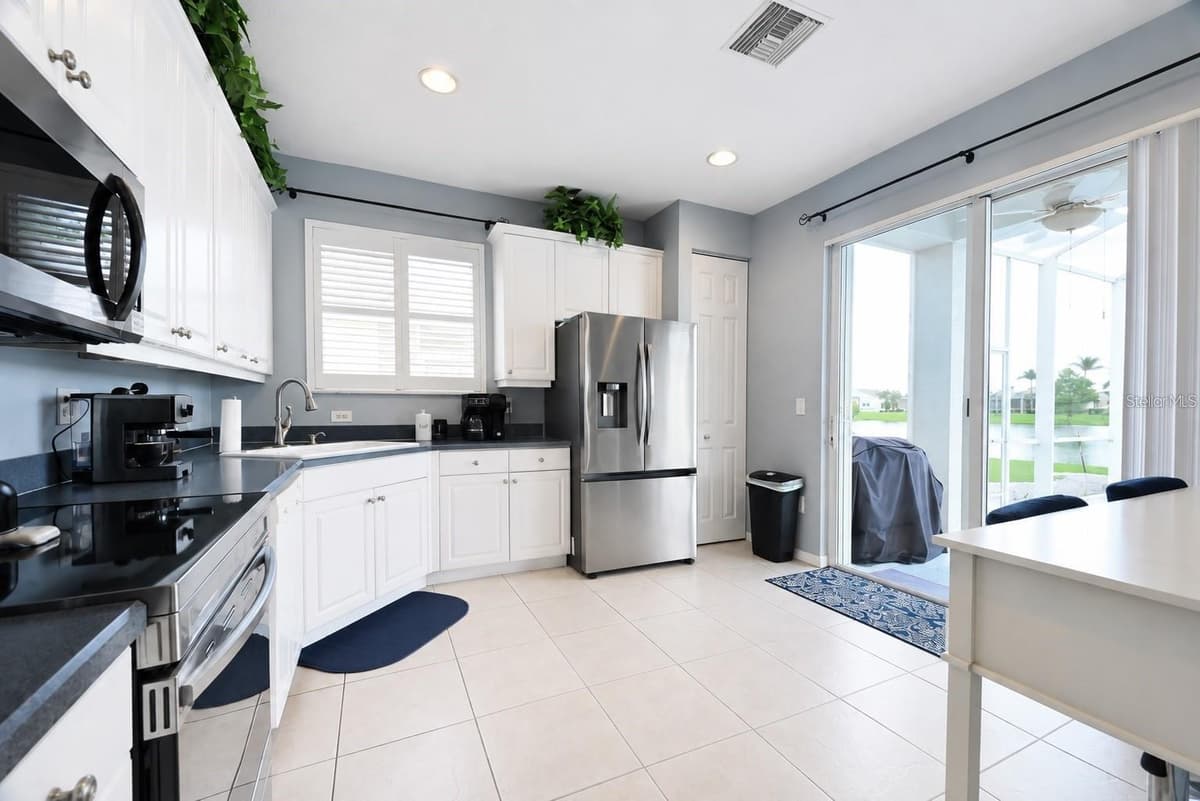 468 TALQUIN LANE — photo 15 of 49