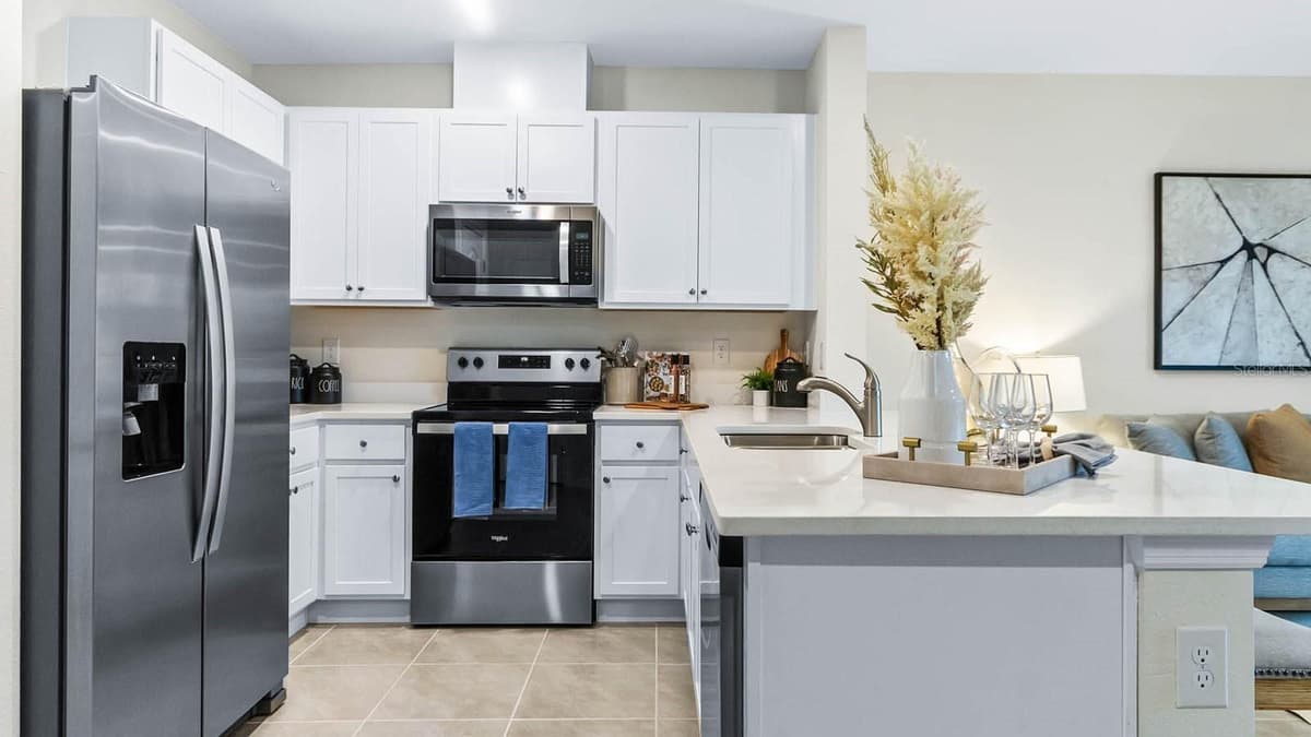 17245 ENGLISH CHESTNUT WAY — photo 8 of 22