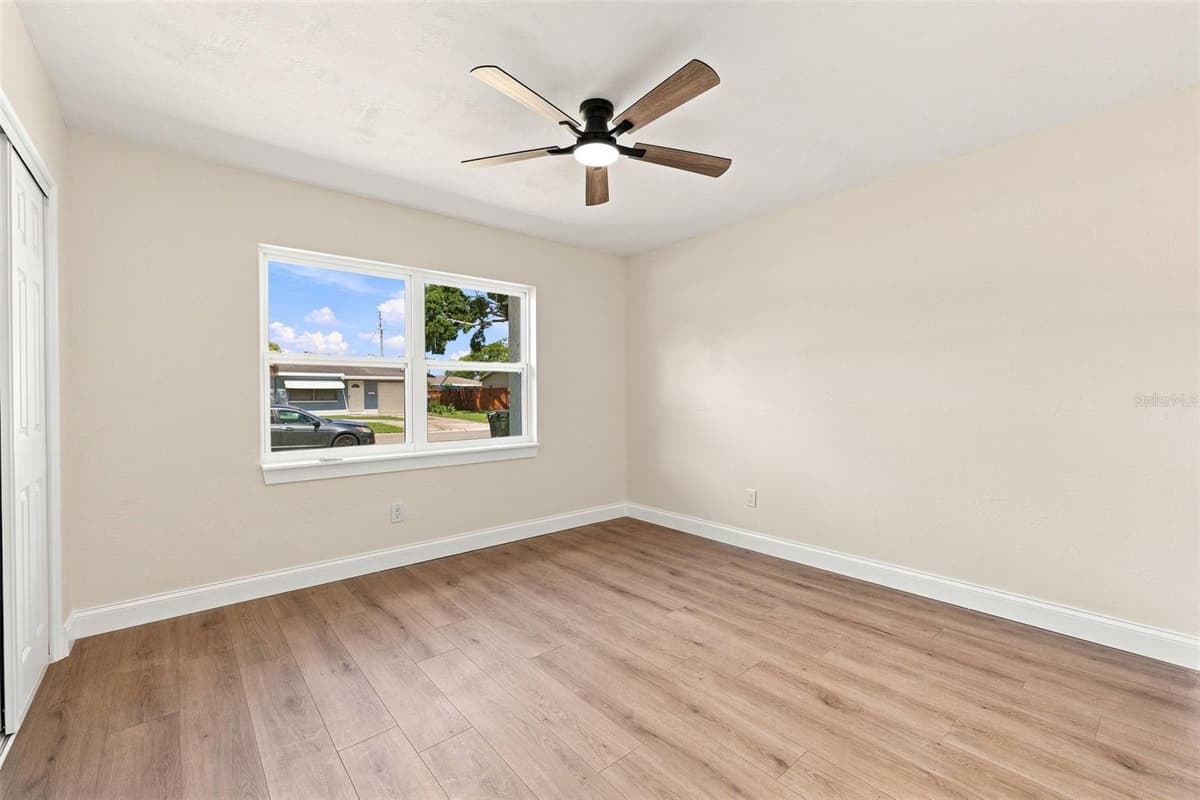 6041 15TH STREET — photo 15 of 25