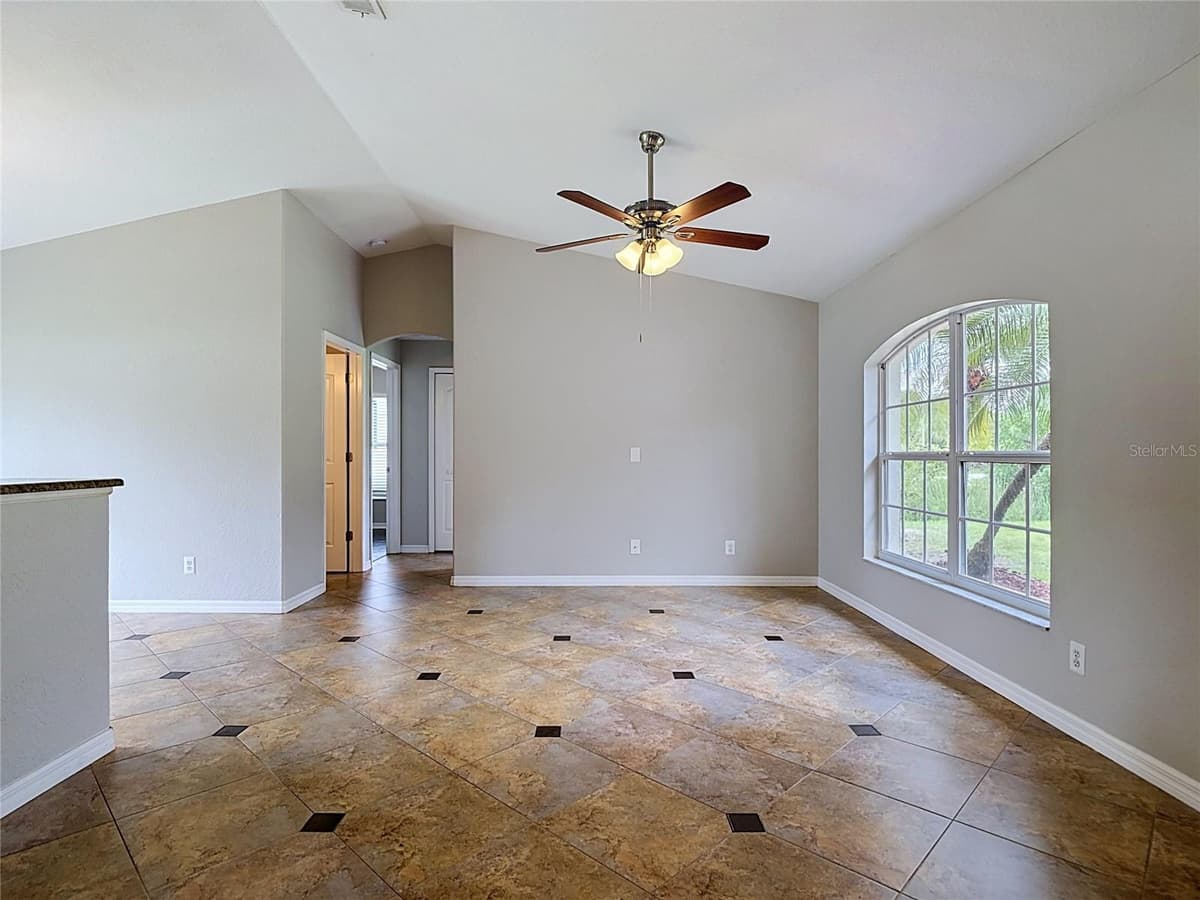 2198 ALLIANCE AVENUE — photo 8 of 45