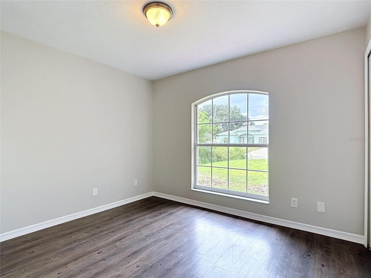 2198 ALLIANCE AVENUE — photo 26 of 45