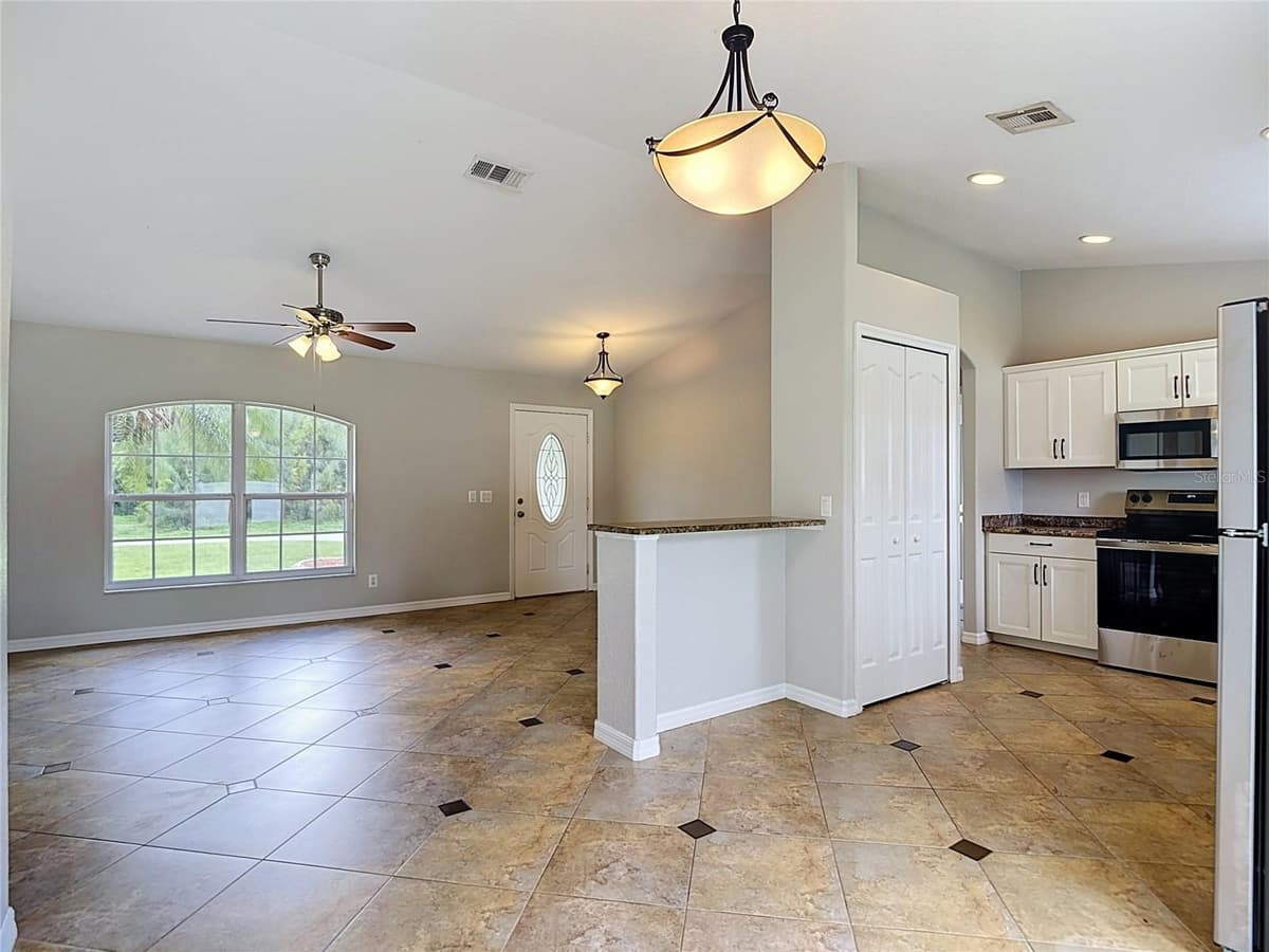 2198 ALLIANCE AVENUE — photo 16 of 45