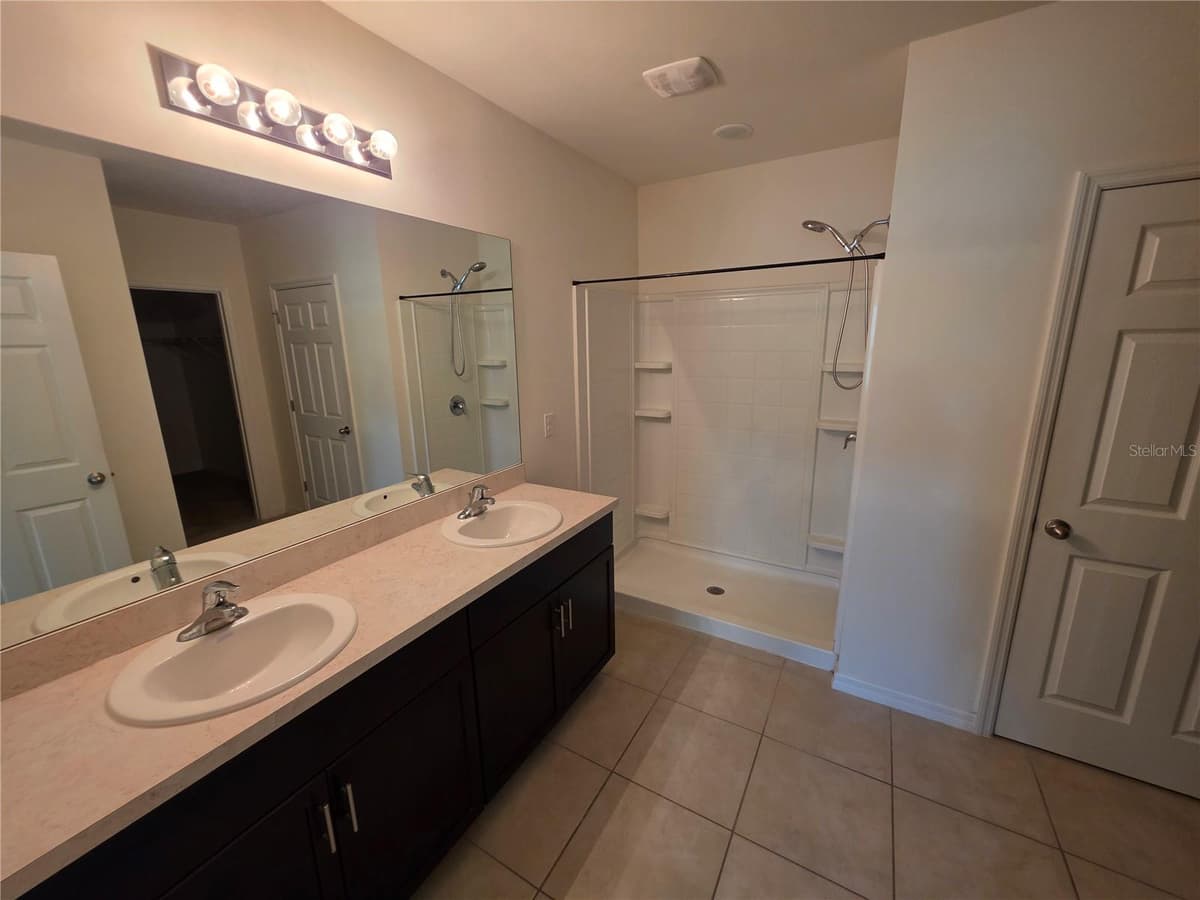 27441 NATAL DRIVE — photo 14 of 38