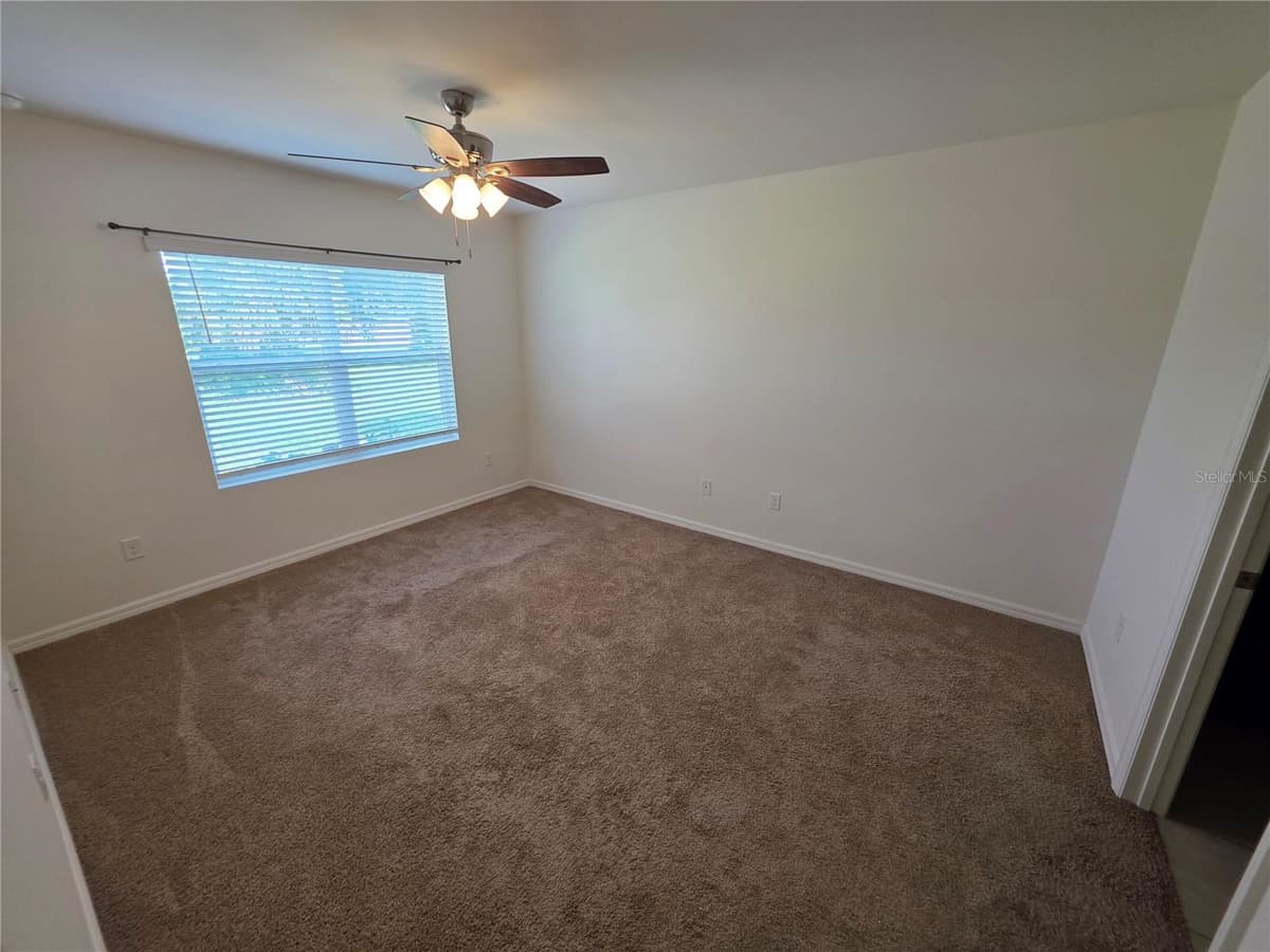 27441 NATAL DRIVE — photo 16 of 38